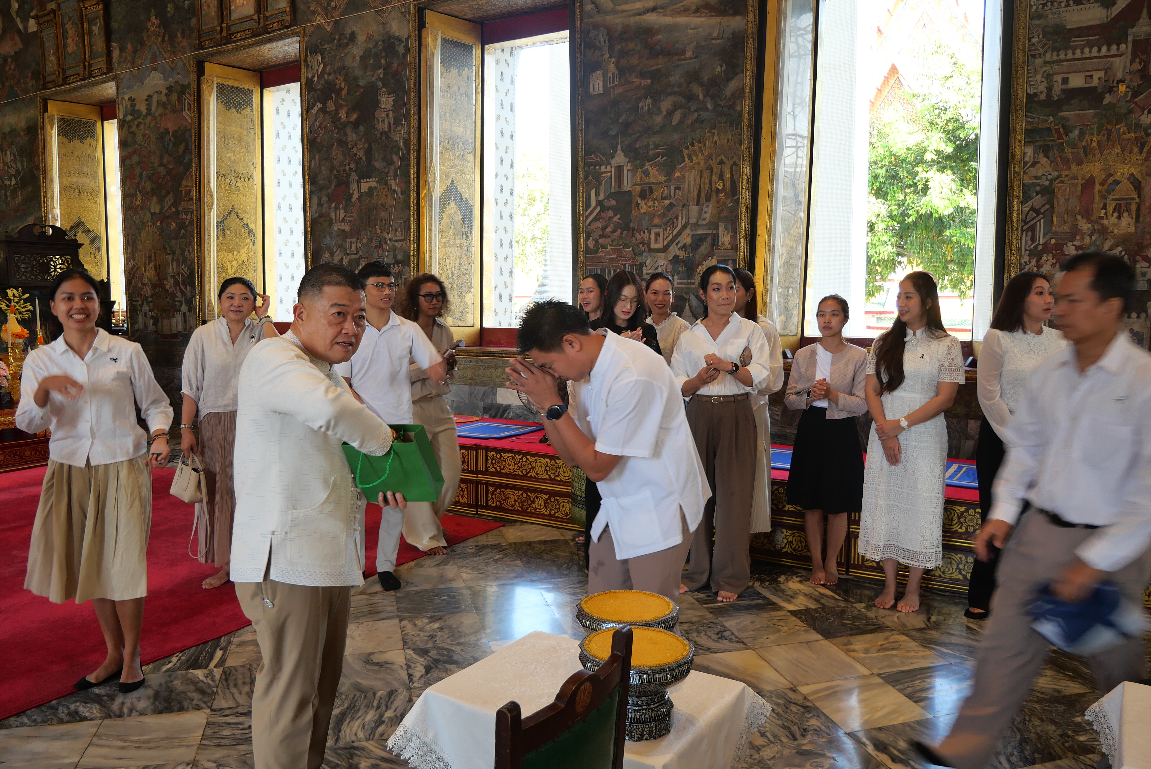title - ปลัดกระทรวงเกษตรและสหกรณ์ พร้อมด้วยคณะผู้จัดเตรียมงานพระราชพิธีพืชมงคลจรดพระนังคัลแรกนาขวัญ ประจำปี ๒๕๖๙ ทำบุญถวายผ้าไตรและเครื่องไทยธรรม